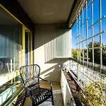 2-bedroom With Parking And Balcony Next To Old Town *