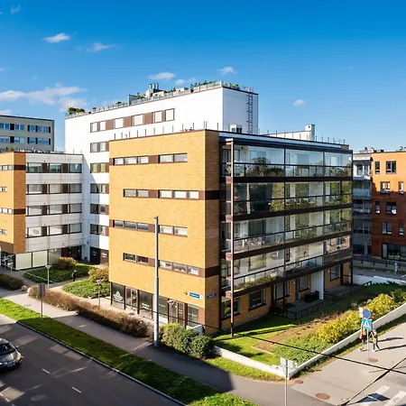 Lägenhet 2-bedroom With Parking And Balcony Next To Old Town Tallinn