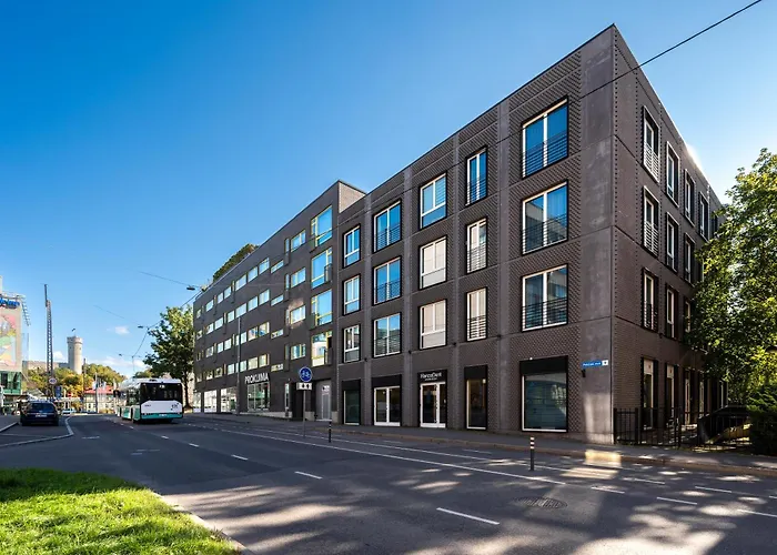 2-Bedroom Apartment With Parking And Balcony Next To Old Town Reval